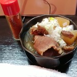 鉄板焼肉かぶり - 煮込みの図