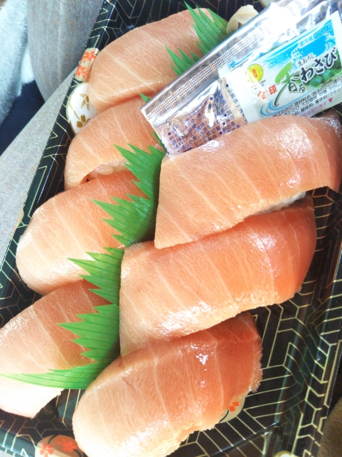 本まぐろ寿司処 カネトモ 2号店 name=