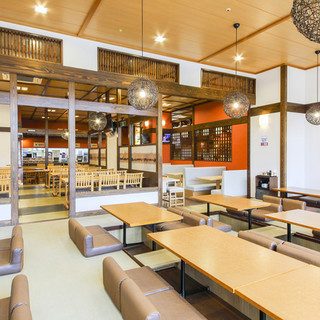 ゆっくりリラックスできる居心地の良い空間♪