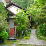 腰掛庵 - アプローチ＠2011/5