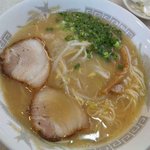 ラーメン楽 - ラーメン