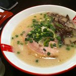 ラーメン凪 豚王 渋谷本店 - 豚王らーめん