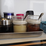 横浜家系ラーメン みさきや - 調味料