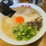 Saga Ramen Kui Douraku - 「特製ラーメン」（690円）。