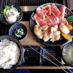 焼肉処いっとう - 和牛カルビと牛ホルモンランチ（肉大盛・ごはん大盛）