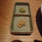 銀座 篝 ルクア大阪店 - 薬味、この日は生姜と柚子胡椒でした。
