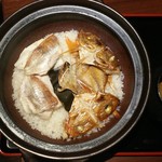 GINZA UONUMA - 土鍋炊き御飯（鯛めし）