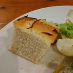 イタリア食堂 910 - フォカッチャ