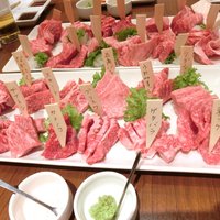 みやび 六本木店 - A5黒毛和牛稀少部位12種類盛り合わせ 4700円