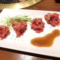 みやび 六本木店 - ユッケ