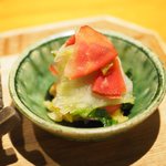 立場割烹 SSAW - 季節のぜいたく御膳 1000円 の塩麹のお新香(白菜と京人参)