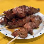 やきとん 元気 - 2018.2 レバー（1串100円）、ハツ（1串100円）