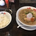 新・和歌山ラーメン ばり馬 - 