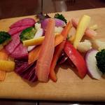 緑のイスキア - 「自家製野菜のバーニャカウダー」 