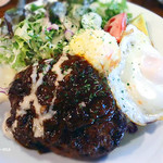 カフェ　スイッチ！ - ロコモコ丼