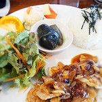 カフェ　スイッチ！ - 豚肉の生姜焼き