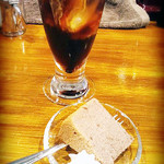 カフェ　スイッチ！ - アイスコーヒーとシフォンケーキ