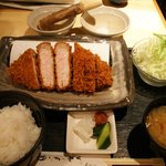 佐助豚厚切りロース定食