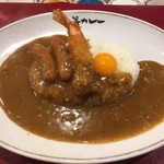 上等カレー - 七分カレー＋海老フライ、ウインナー