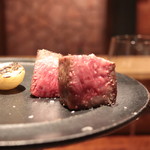 アカ - 平井牛イチボ シェリーワインビネガーと