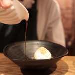 アカ - バニラアイスとシェリーワインソースときな粉