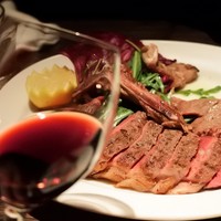 grigio la tavola - 