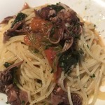 ホタルイカ・ほうれん草・フレッシュトマトのアーリオオーリオ。
          美味し。