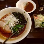 Wagyuu Senka Yakinikuya - 【2018.2.2(金)】牛骨醤油ラーメン定食(並盛)1,058円