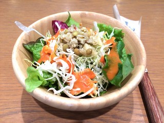 ケヤキカフェ - キアヌサラダ