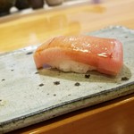 鮓 たいと - よこわ　トロ