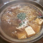 馬記 蒙古肉餅 - 羊肉と白菜の漬物の鍋