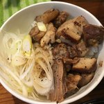 まぜまぜ ムタヒロ - チャーシュー丼(*´ω`*)