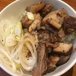 まぜまぜ ムタヒロ - チャーシュー丼(*´ω`*)