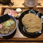 中華蕎麦 とみ田 - 「つけめん」900円と「特選全部トッピング」750円