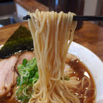 BASSO - 煮干そば・中盛（800円）
      