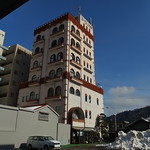 敦賀ヨーロッパ軒 - 空にそびえる味のお城