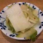 自然派中華 クイジン - 前菜盛合せ　生搾菜とホースラディッシュの葱和え
