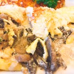 Boots & Kimo's Homestyle Kitchen - キノコたっぷりで これが なかなかクリーミーで 繊細なお味付け♪