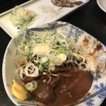 麺s慶 - 煮込みとせせり（殆ど食べちゃった）