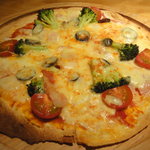 ビア バーレ ソワレ - イタリアンミックスのピザ