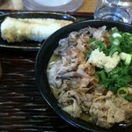 丸香・肉うどん＆ちくわ