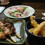 味勢 - お通しはエビフライ　焼き鳥　刺身