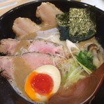 鶏と魚介らぁ麺komugi - 