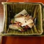 夥汲 - さんまのへし子と大根の和え物