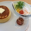 カフェ マル