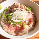 Shokukou Shubou Kaori Hommaru - ローストビーフ丼ランチセット1,274円