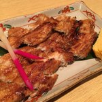 焼きアナゴ ふんわり香ばしく焼き上げられ、タレも甘さ控えめでとても渋い味です。美味！