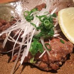 日本酒庵　吟の杜 - マグロほほ肉醤油麴焼き