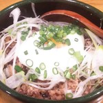 炭火串焼 初代バッジョ - 新感覚そぼろ丼(温泉玉子にしてもらいました)