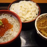 Umiyamatei Icchou - 【ミニ丼と小麺・小鉢のセット】￥999個の他に小鉢が付いてます